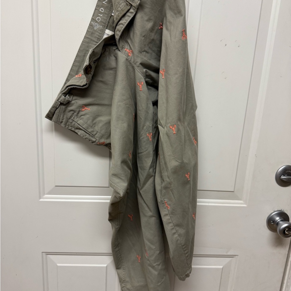 Old Navy | Lobster Print Relaxed Fit Capris Cropped Cotton Stretch Size 16 - Picture 3 of 4